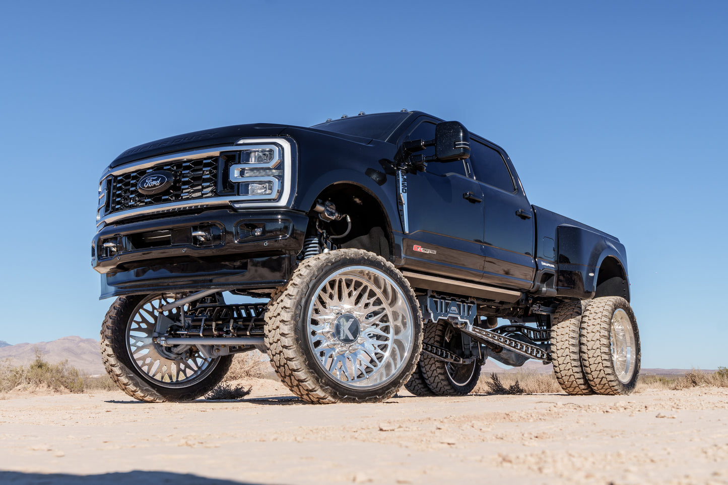Ford Super Duty 10"-18" High Steer Long Arm 4 Link Lift Kit