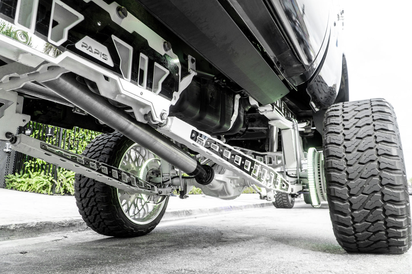 Ford Super Duty 10"-18" High Steer Long Arm 4 Link Lift Kit