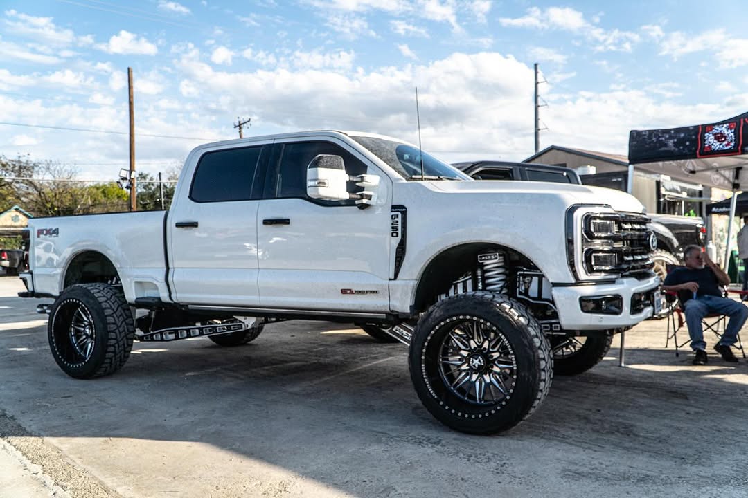 2023 F250 6 inch lift kit