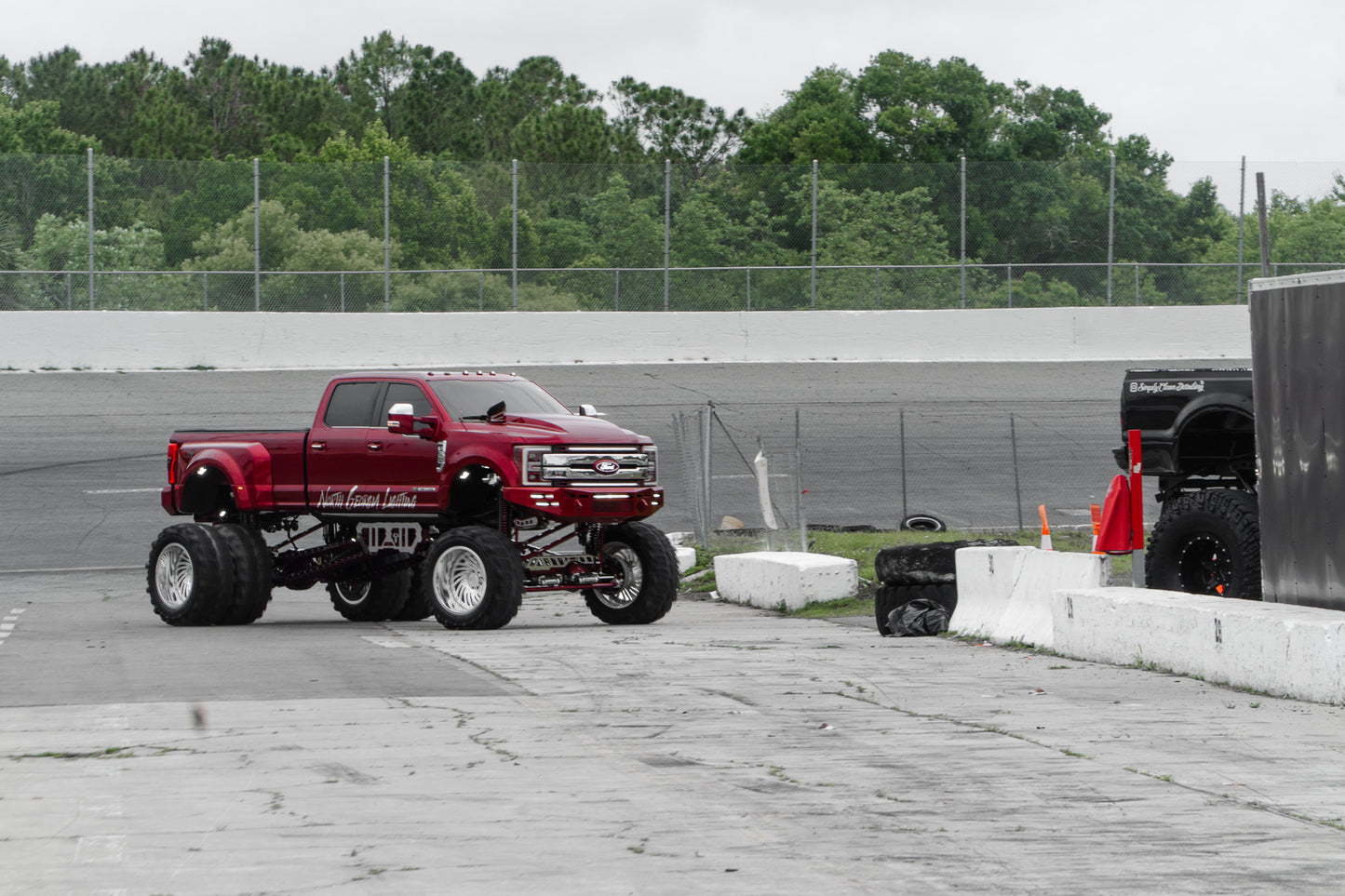 2017 F350 Dually 20 Inch lift