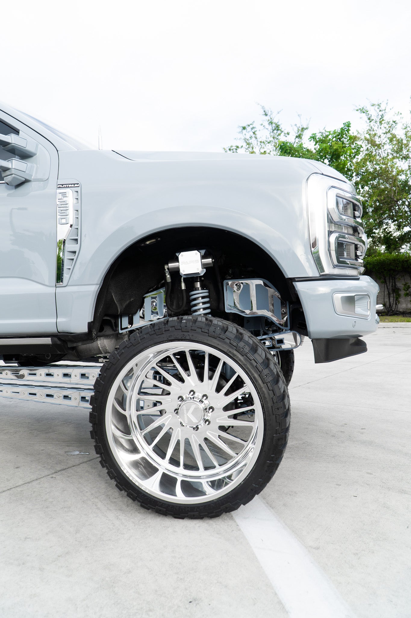 Ford Super Duty 9"-12" Inch Mini Cradle Long Arm 4 Link Lift Kit