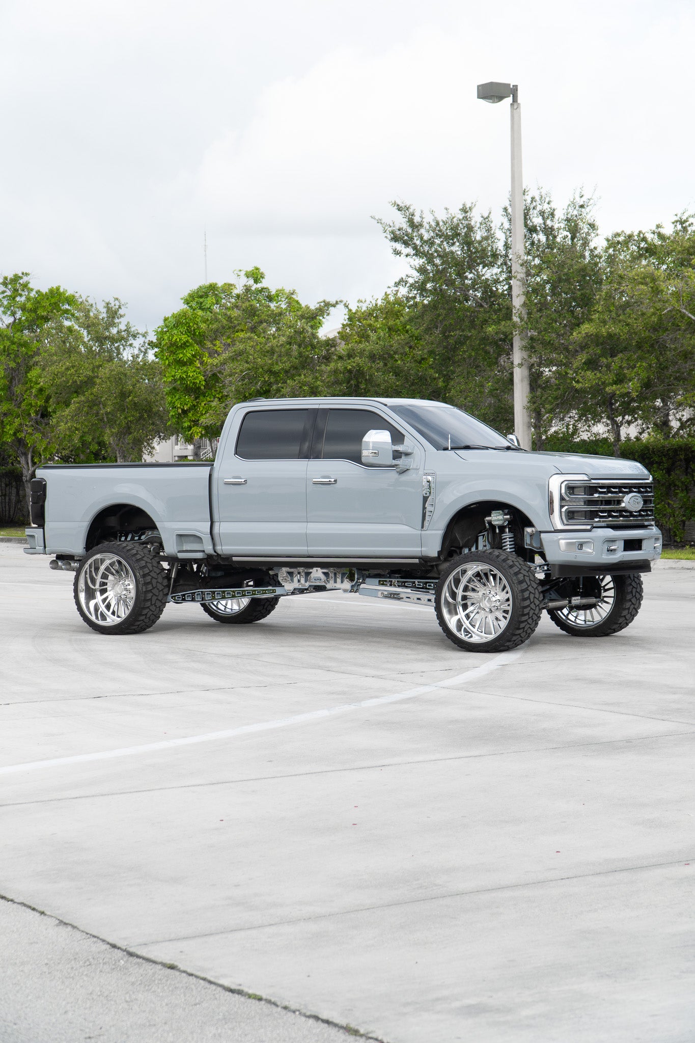 2024 F250 Platinum 9 Inch build