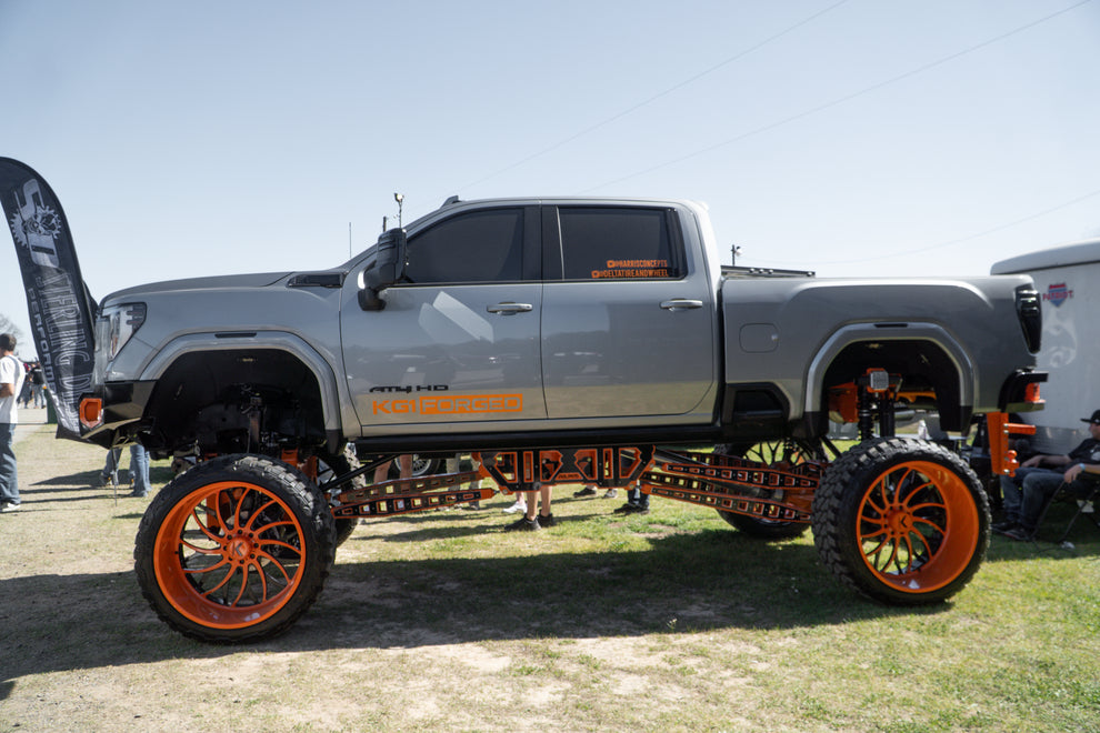GM 2500/3500 18-22 Inch Lift Kit 2007.5-2025 – Papis
