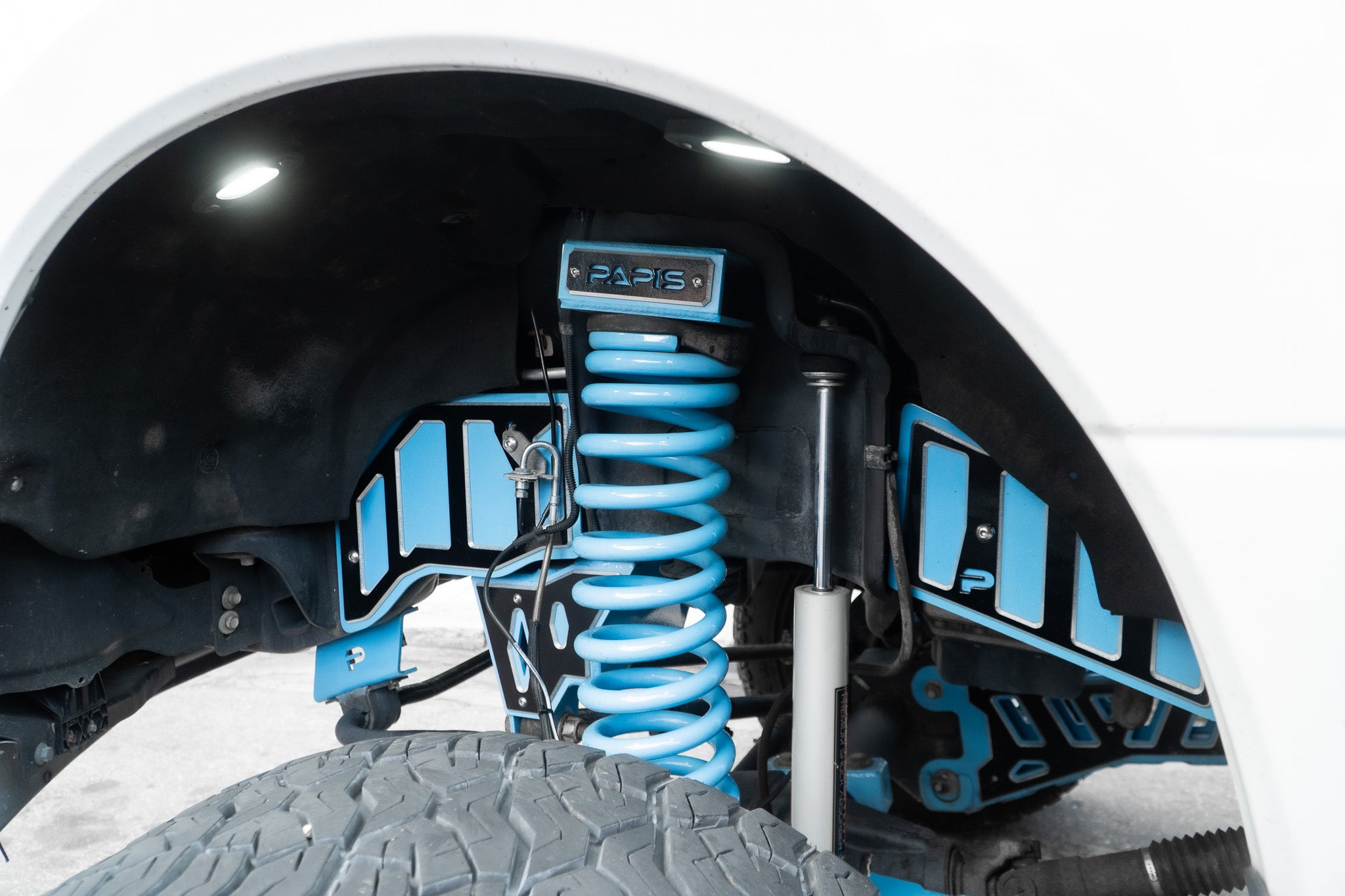 Ford Super Duty 2.5 Inch Leveling Pucks – Papis