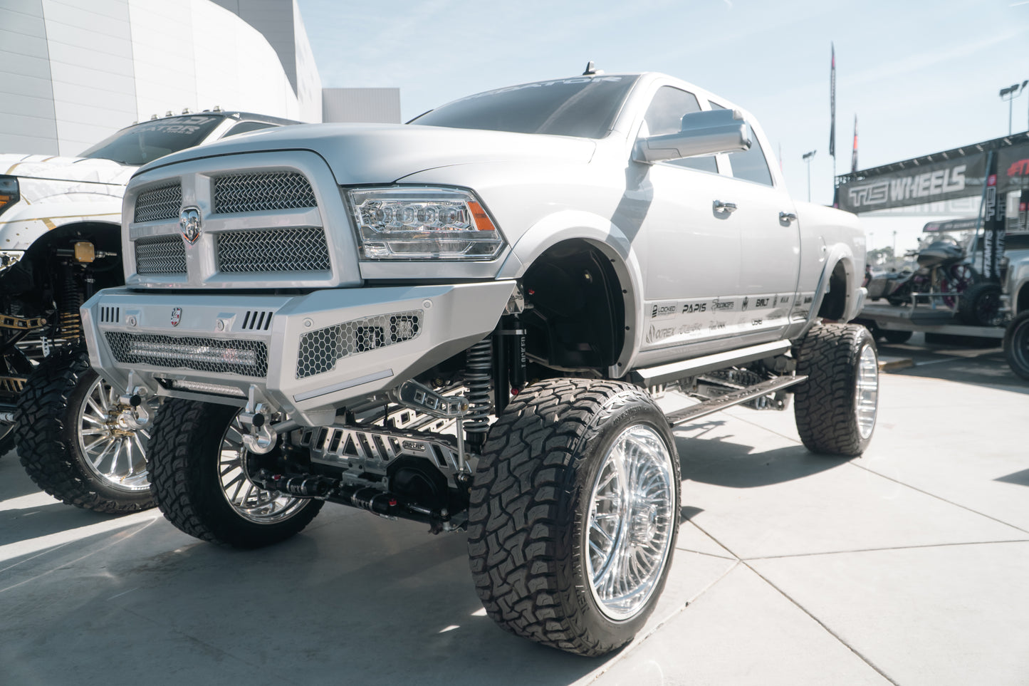 2018 Ram 2500 18 inch lift kit