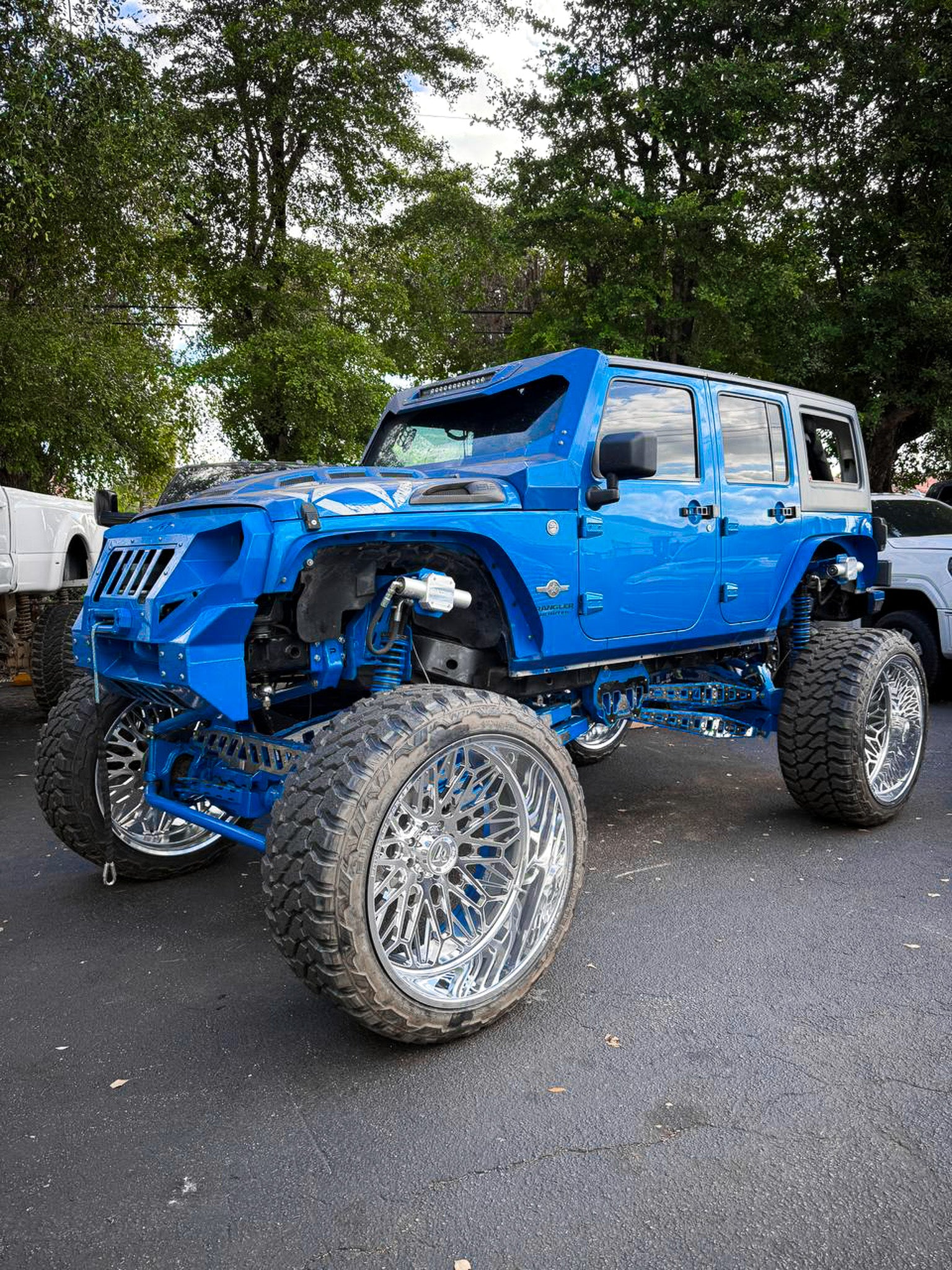 Papis Jeep 14 inch lift build
