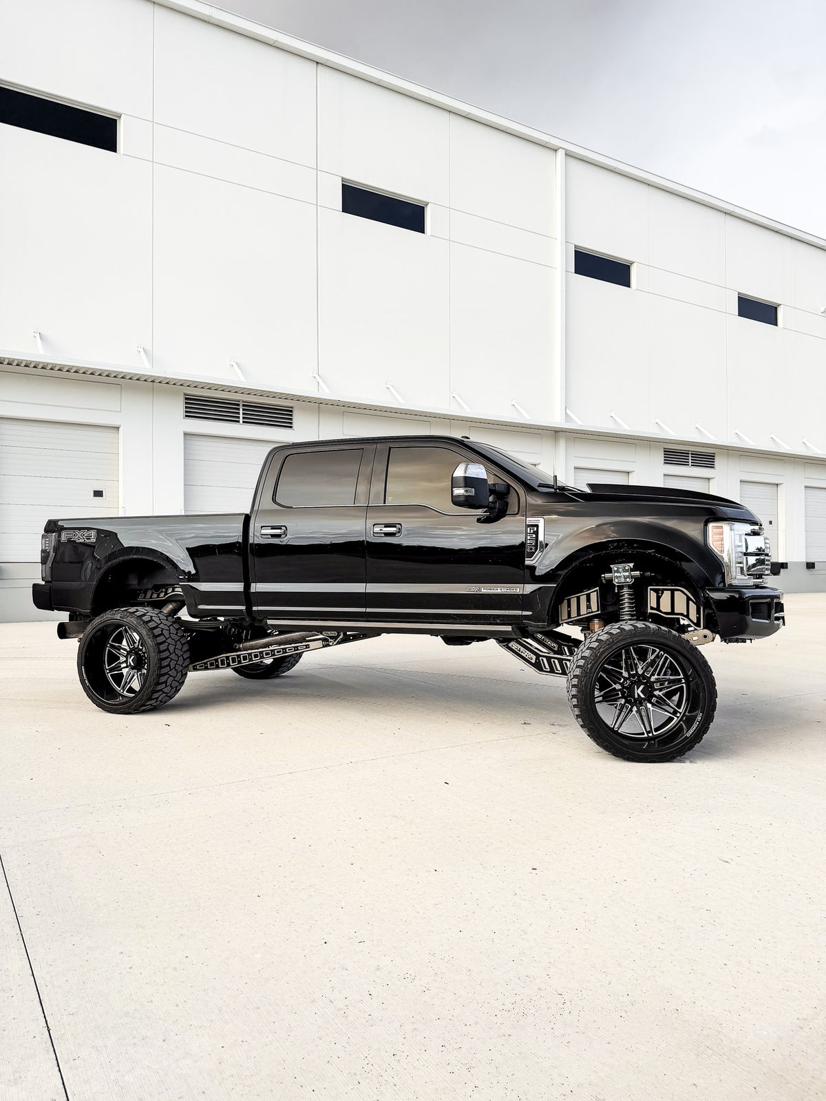 2019 King Ranch 10 Inch Lift