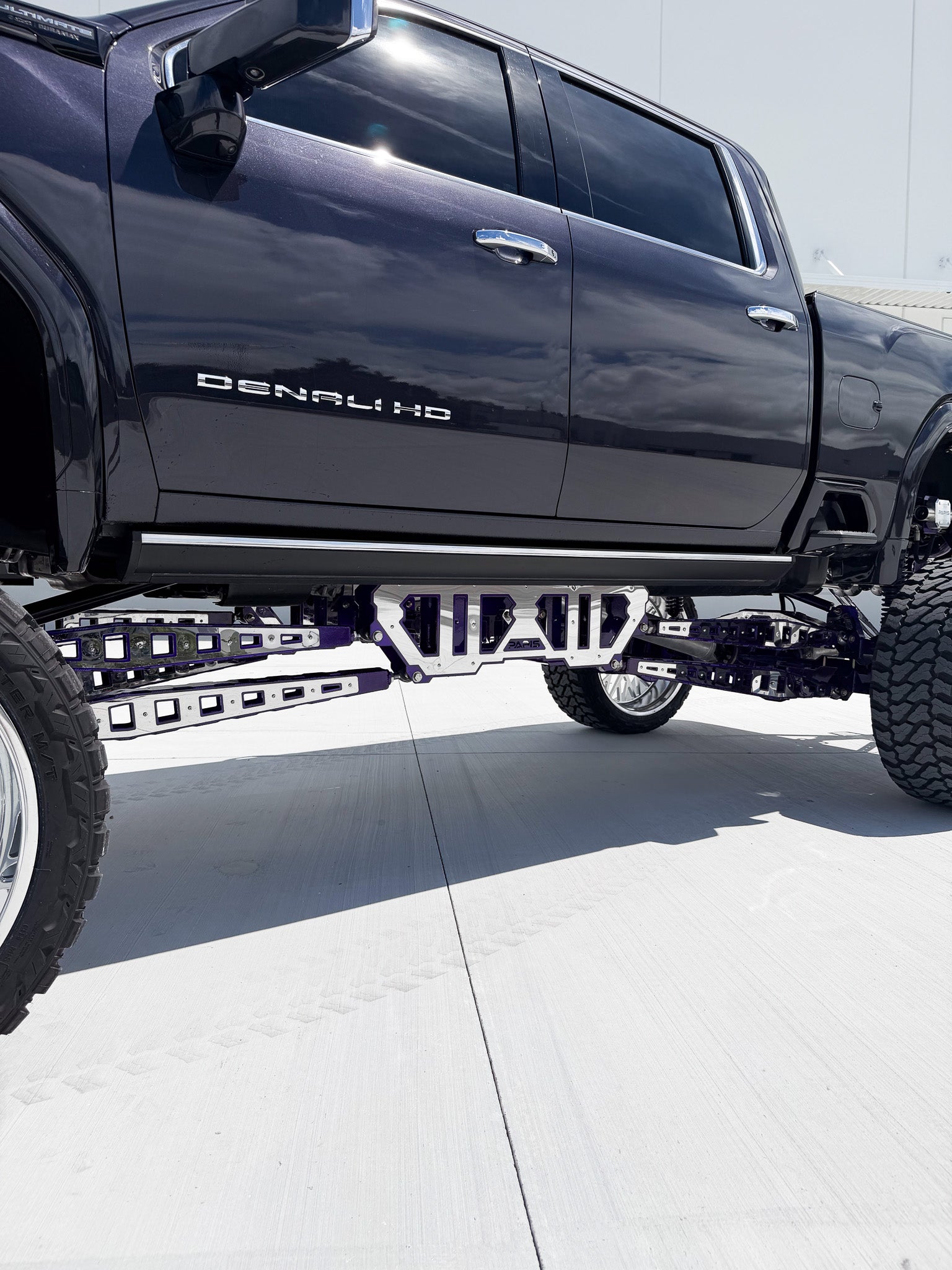 2025 GMC Denali 2500 17 Inch Lift
