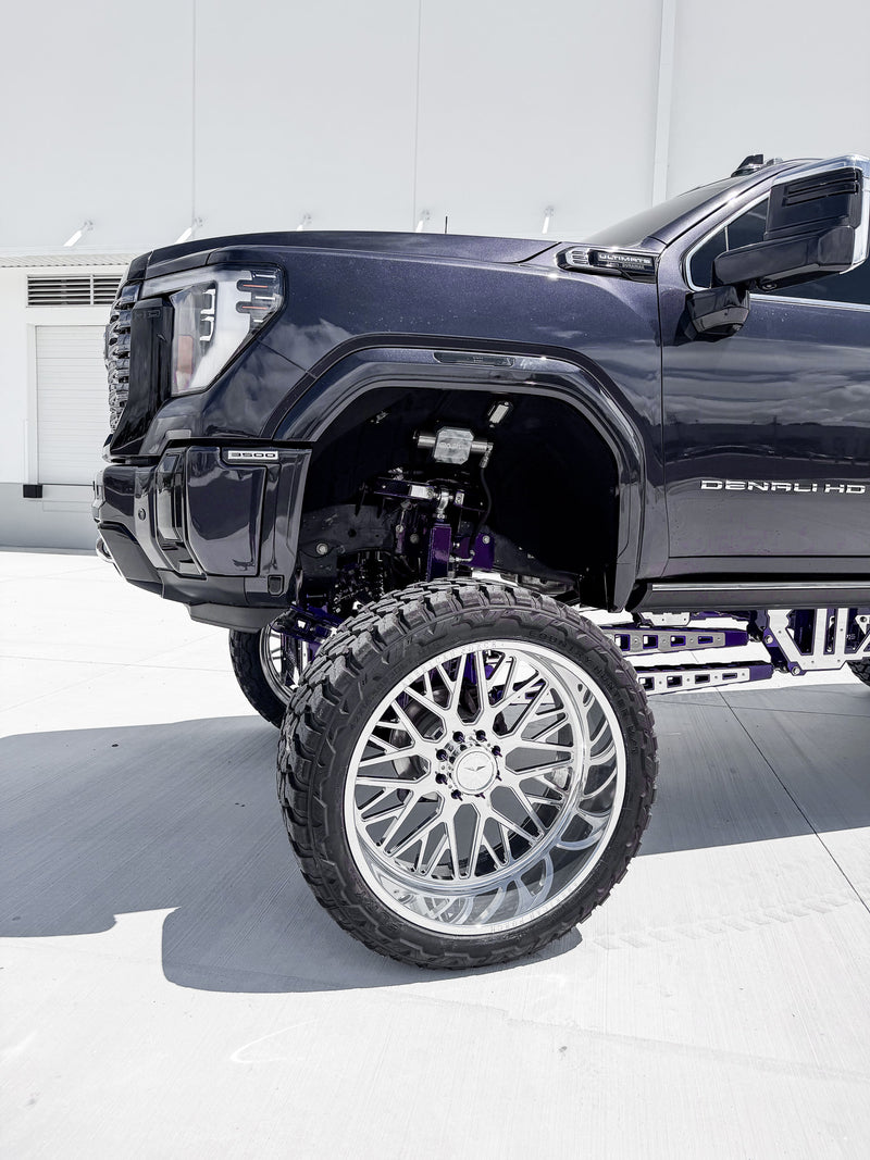 2025 GMC Denali 2500 17 Inch Lift