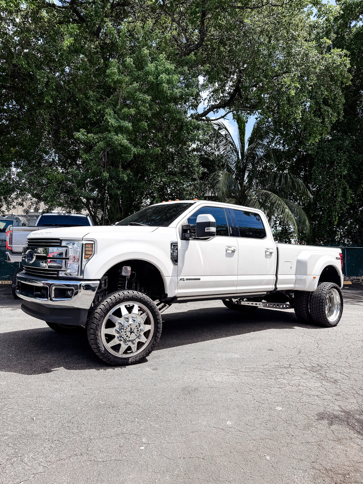 2017 Lariat F350 8 Inch Lift Kit Build 