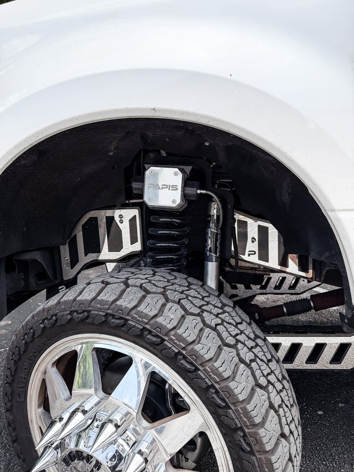 2017 Lariat F350 8 Inch Lift Kit Build 