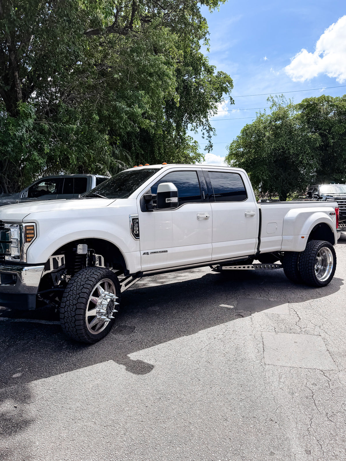 2017 Lariat F350 8 Inch Lift Kit Build 