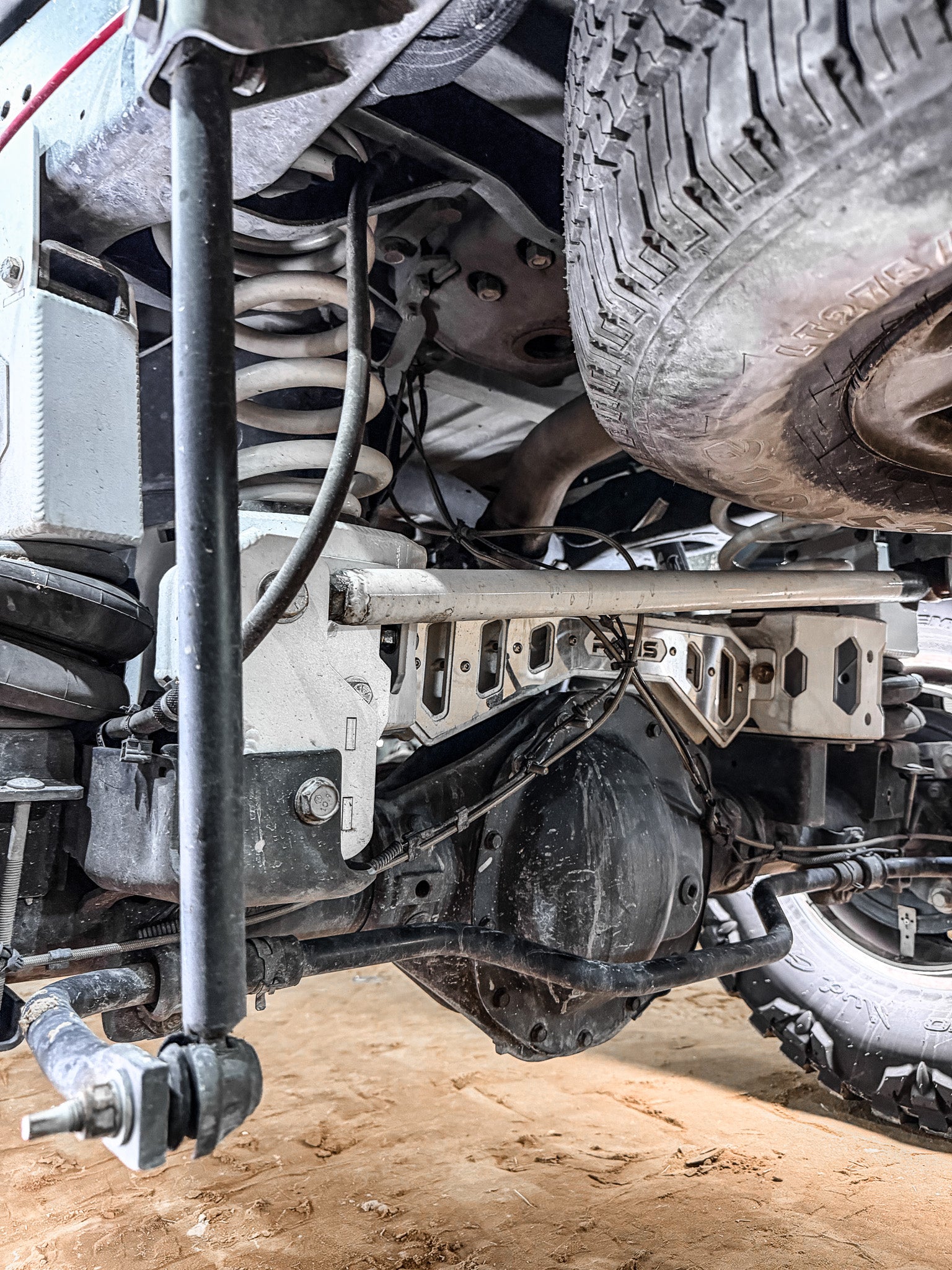 2022 Ram 2500 10 inch lift kit