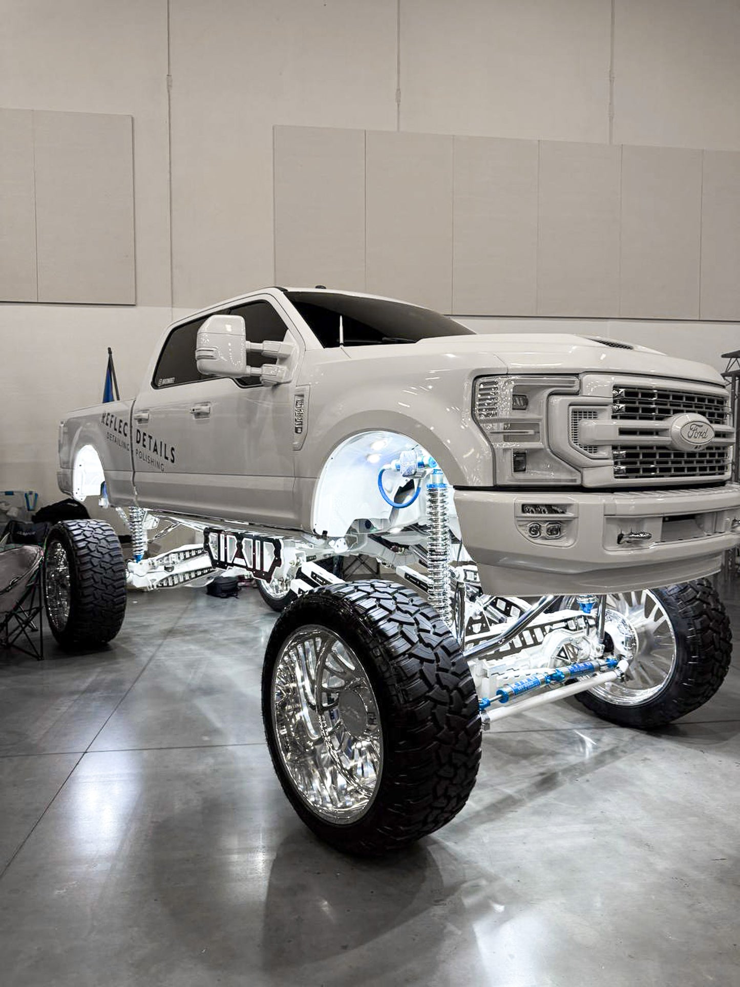 2022 F250 Limited 24 inch Lift kit build