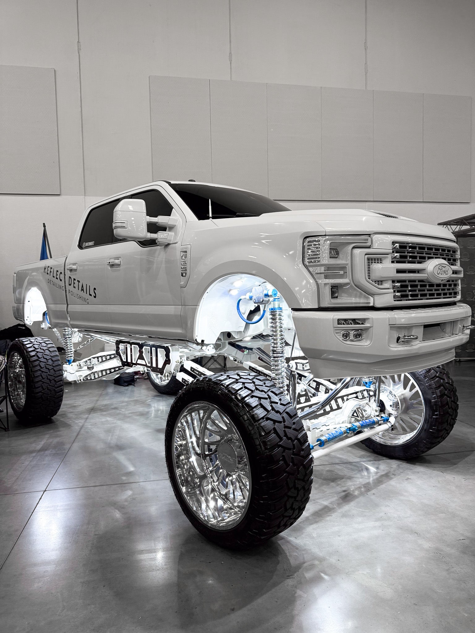 2022 F250 Limited 24 inch Lift kit build