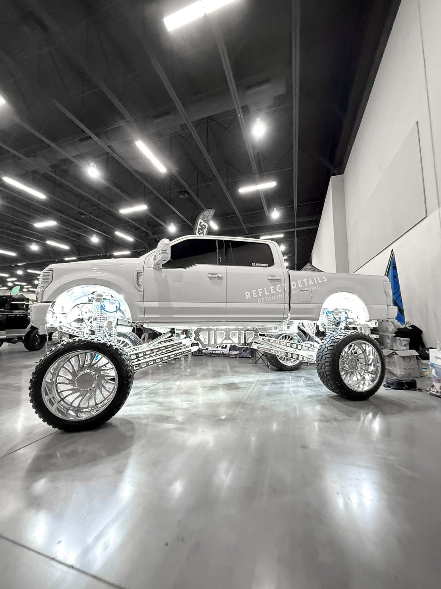 2022 F250 Limited 24 inch Lift kit build