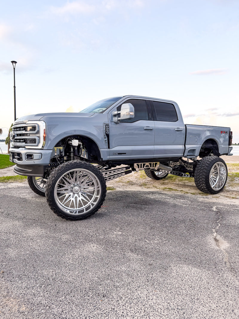 2025 F250 Platinum 16 Inch Lift Build