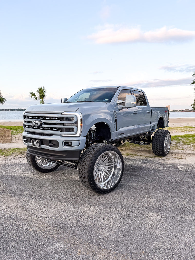 2025 F250 Platinum 16 Inch Lift Build