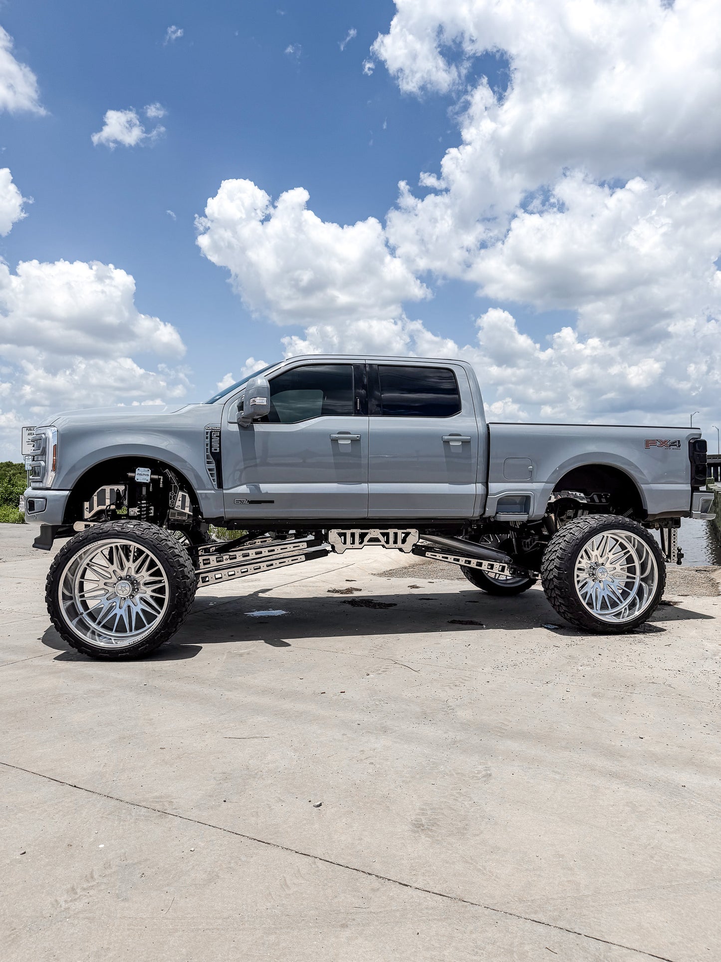 Ford Super Duty Mini Cradle