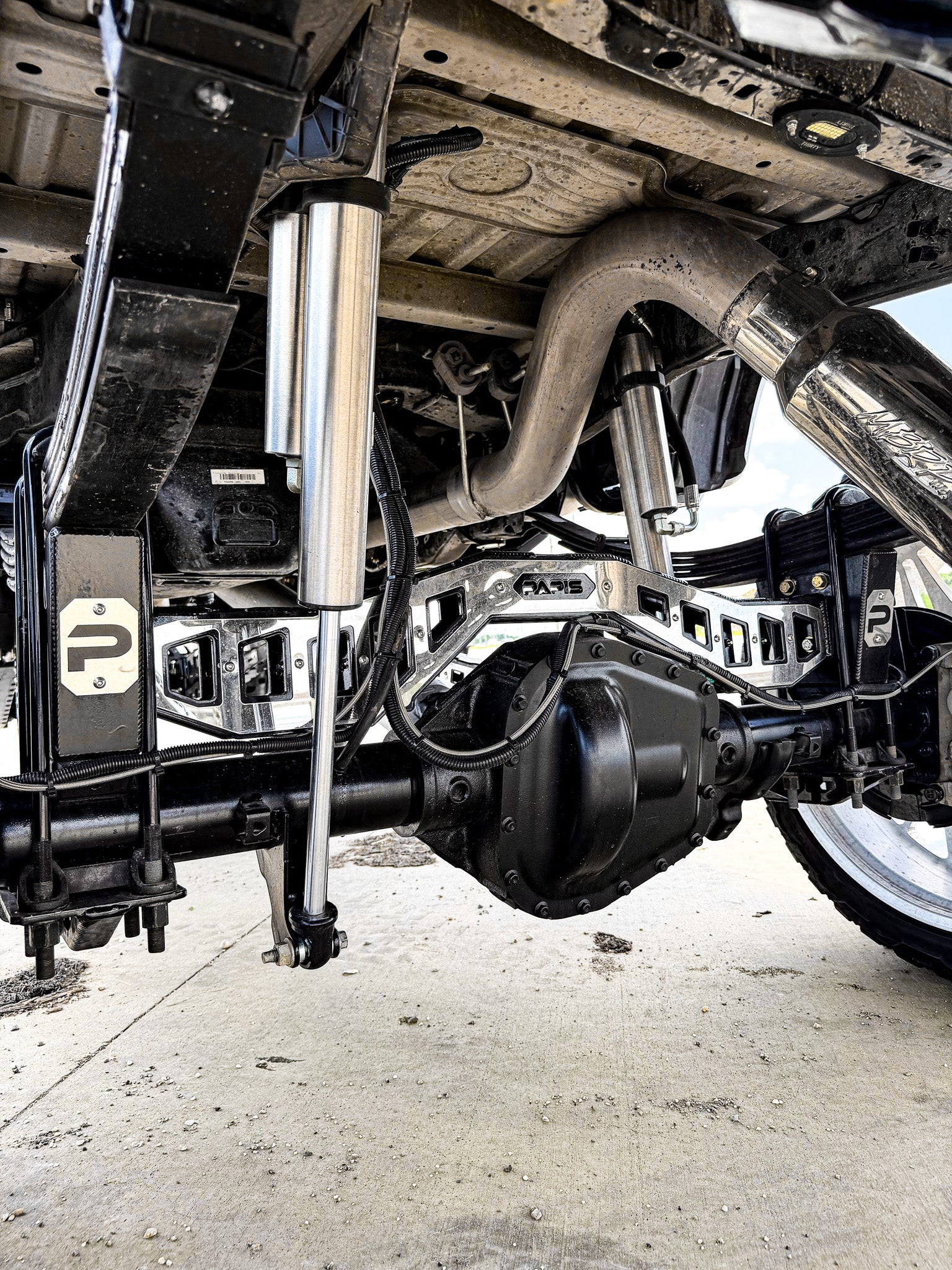 2025 F250 Platinum 16 Inch Lift Build