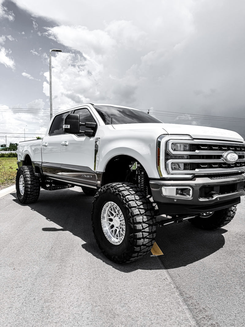2024 King Ranch 10 Inch Lift 