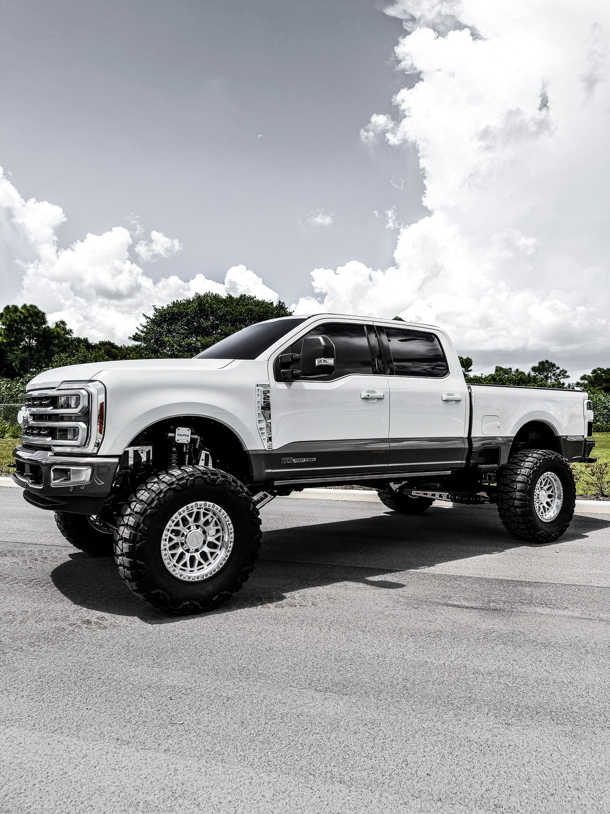 2024 King Ranch 10 Inch Lift 