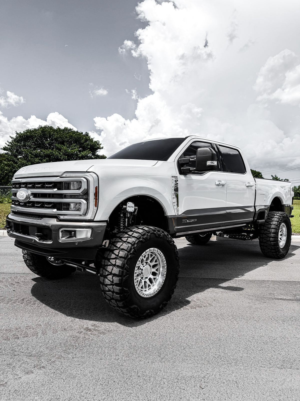 2024 King Ranch 10 Inch Lift 