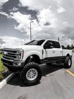 2024 King Ranch 10 Inch Lift 
