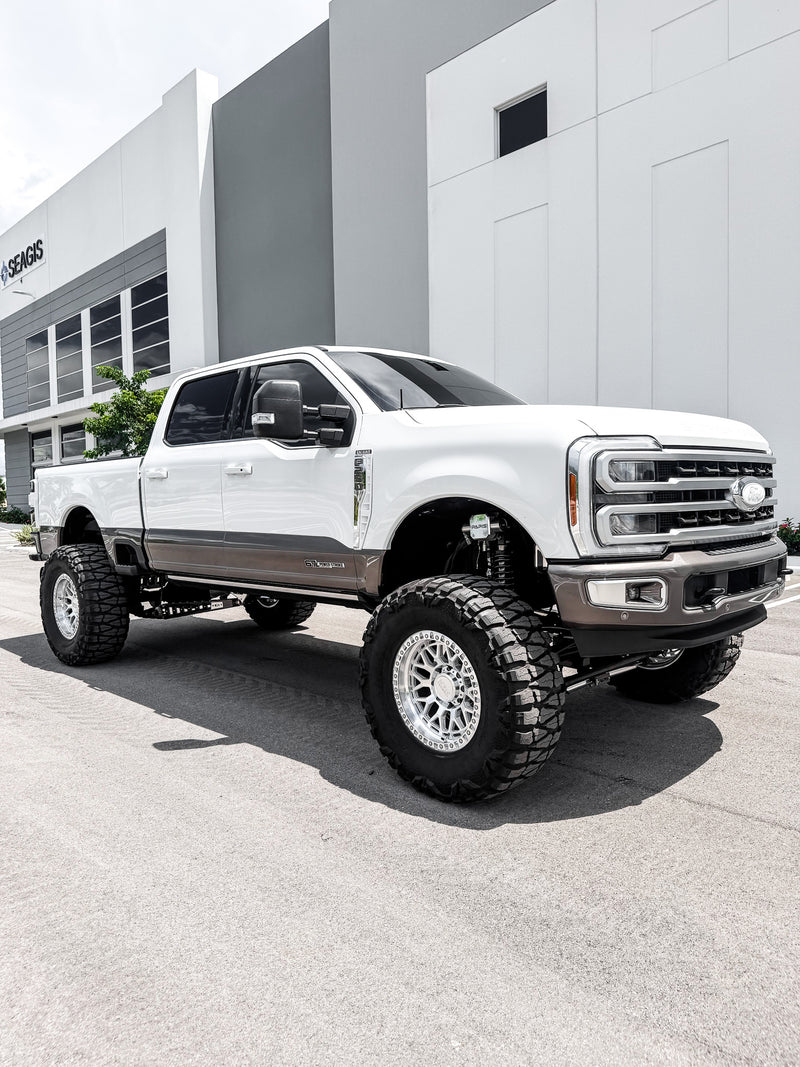 2024 King Ranch 10 Inch Lift 