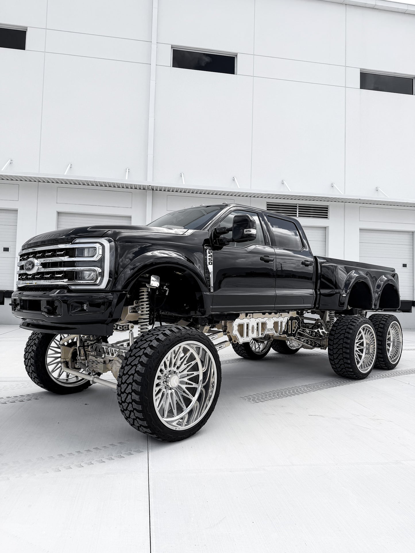 2024 Papis 6x6 Number 3