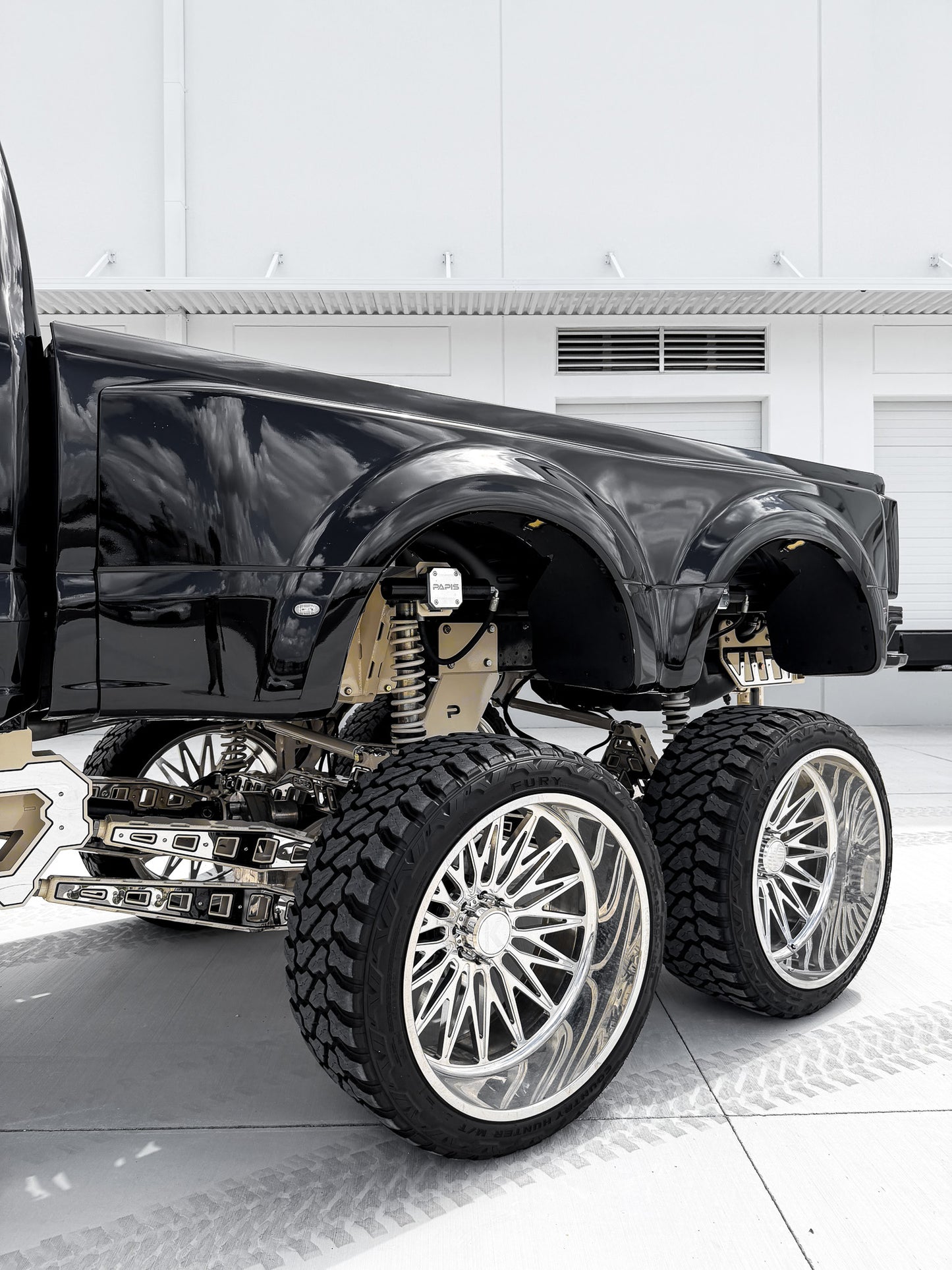 2024 Papis 6x6 Number 3