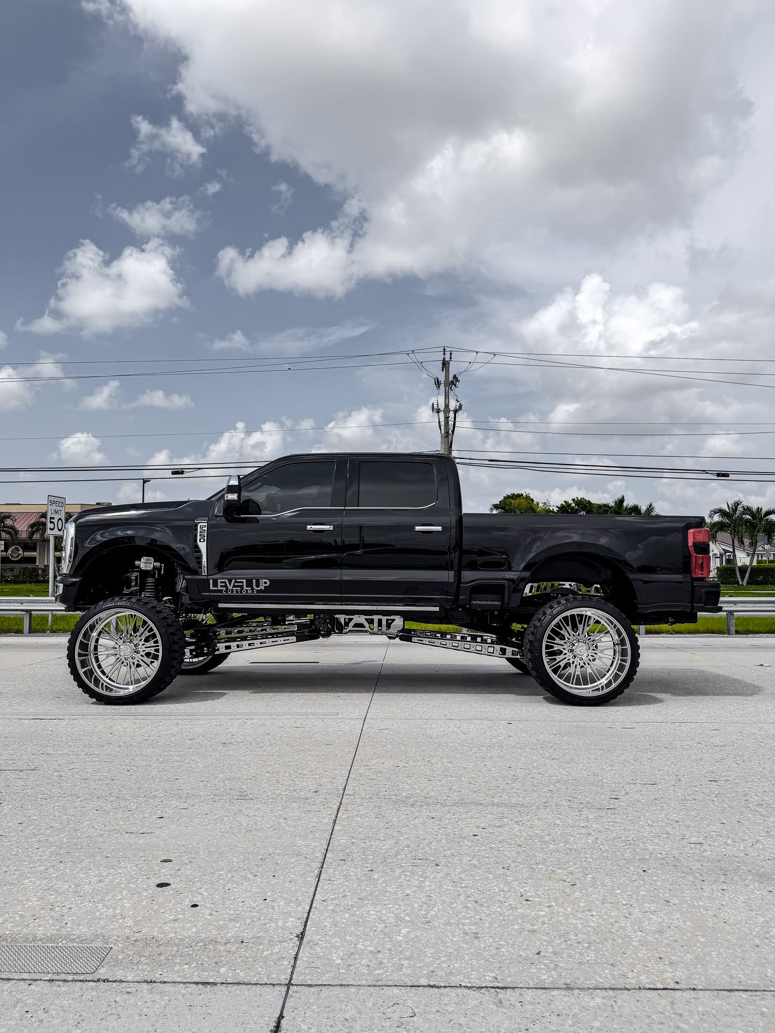 2026 F250 10 Inch Lift Build