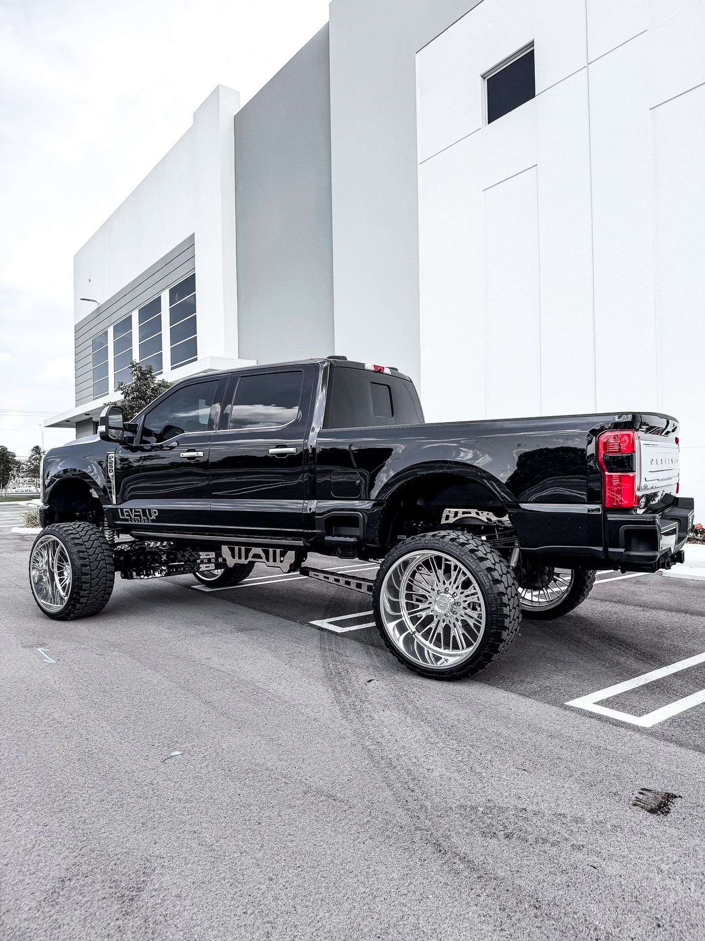 2026 F250 10 Inch Lift Build