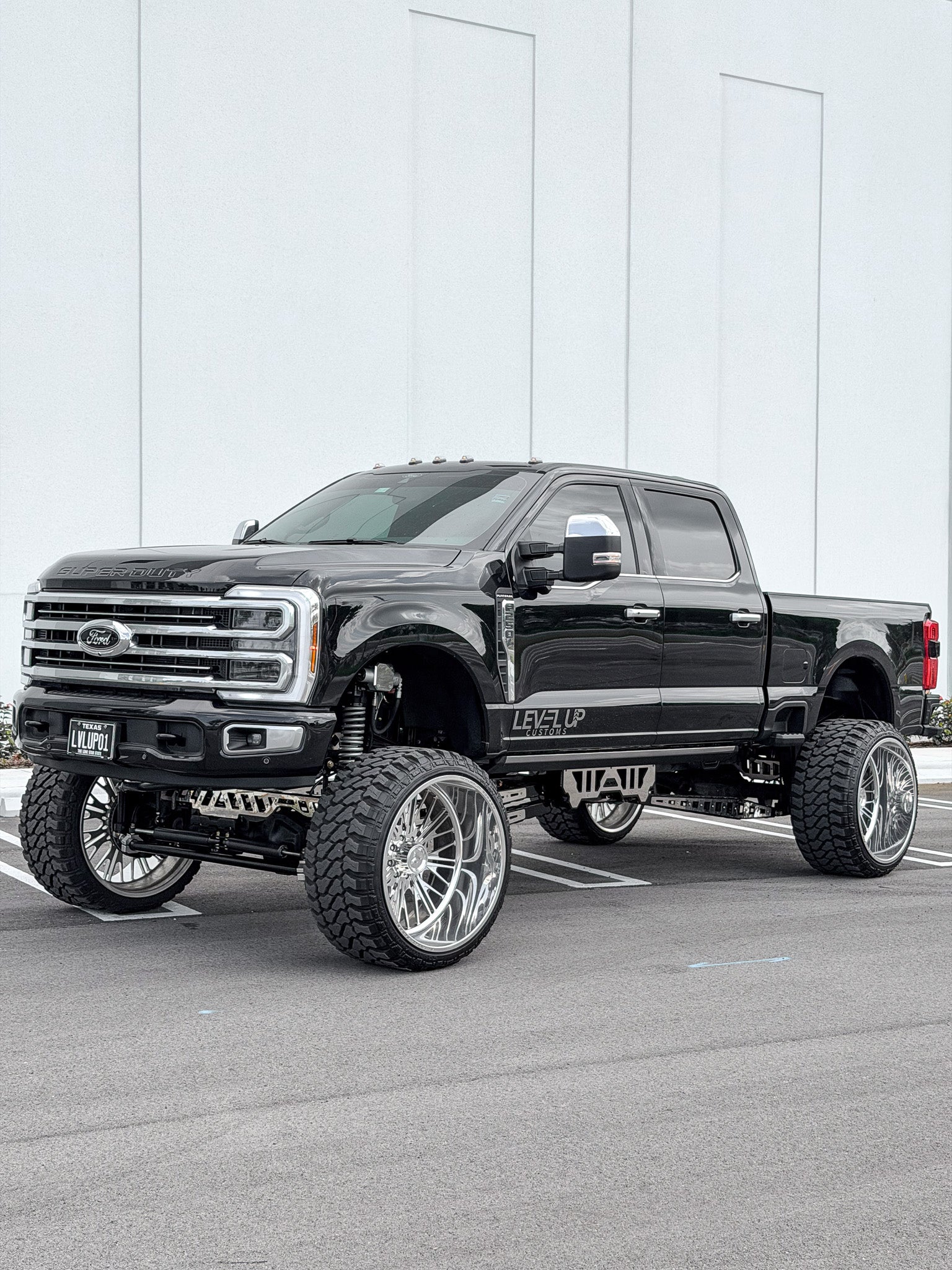 2026 F250 10 Inch Lift Build