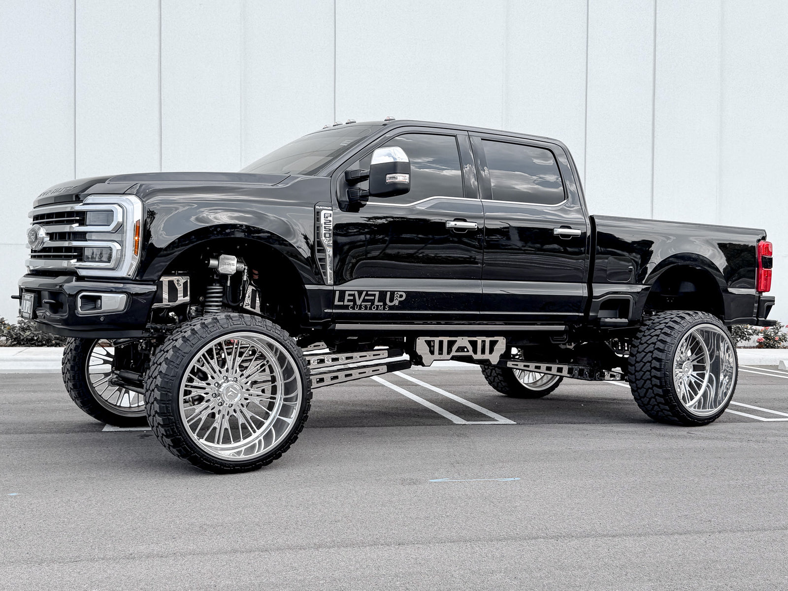 2026 F250 10 Inch Lift Build