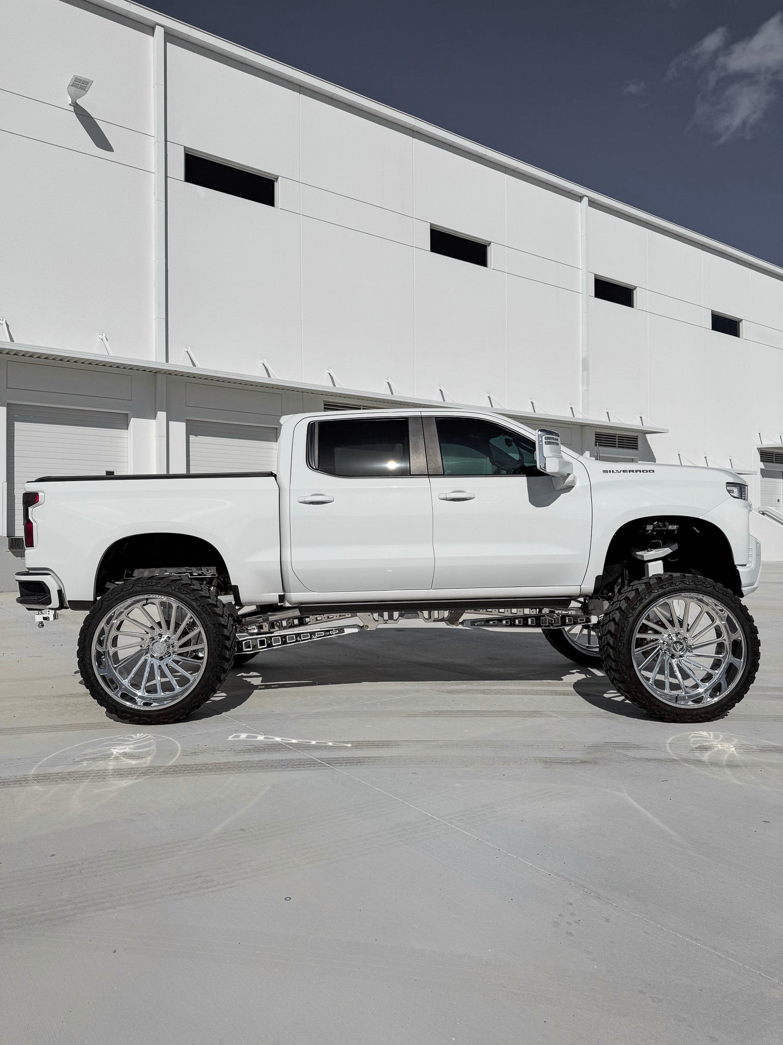 2021 Chevy 1500 14 Inch Lift