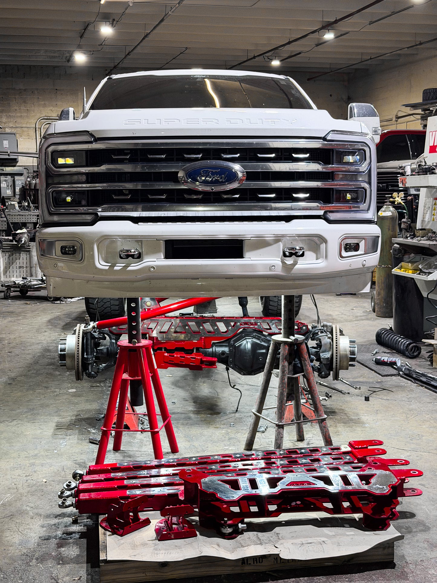 2024 F250 Platinum 12 Inch Lift Kit