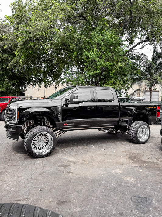 2025 f250 King Ranch 8 Inch Lift Kit Build