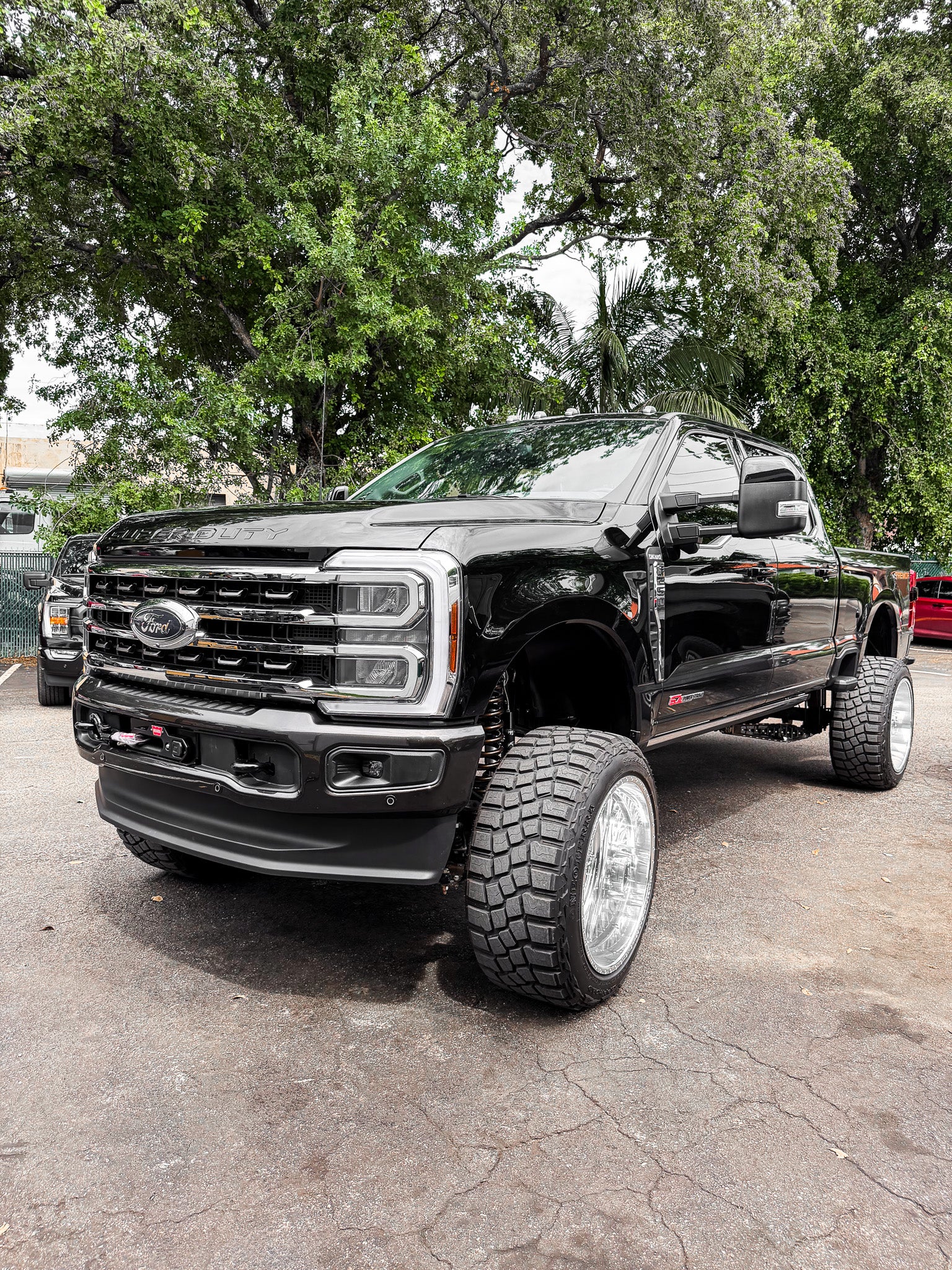 2025 f250 King Ranch 8 Inch Lift Kit Build