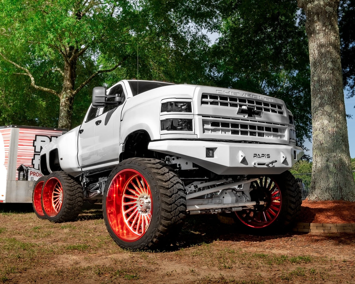 Dual 4-link & six-wheel drivetrain