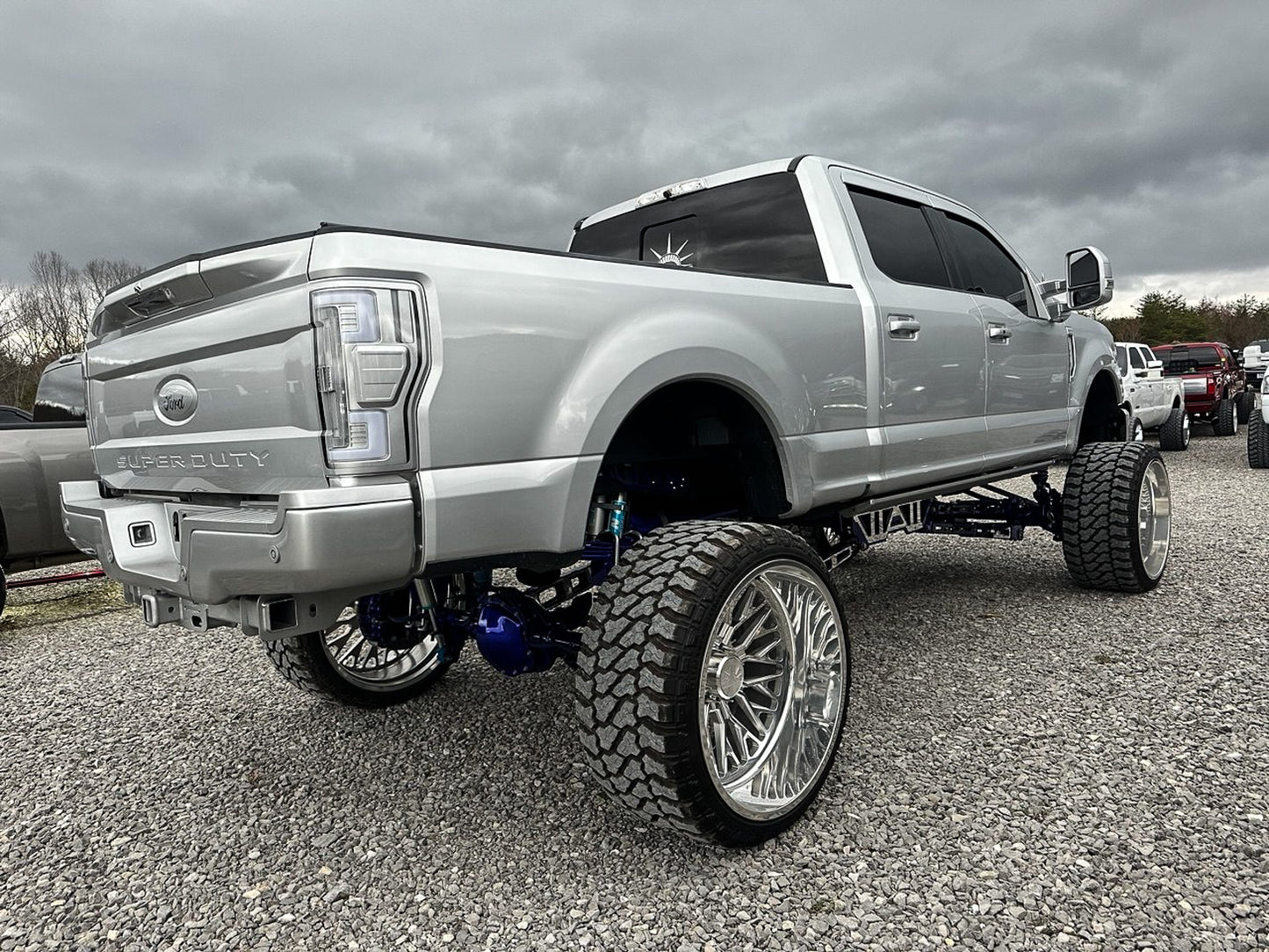 2022 F250 10 Inch Lift Kit Build