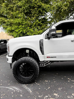 2023 Platinum F250 6 Inch Lift
