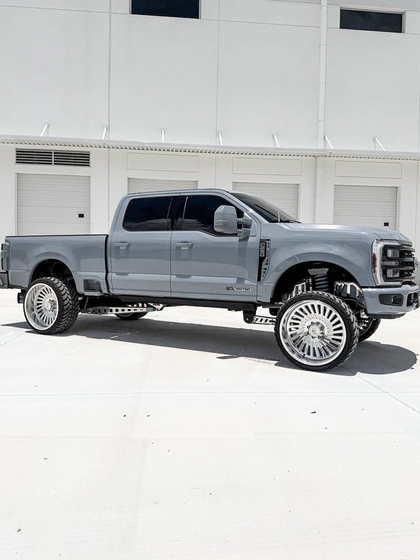 2024 f250 lariat 5 inch Lift build